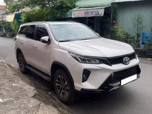 Toyota Fortuner 2.4 AT 4x2 Legender 2024