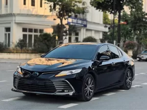 Toyota Camry 2.5HV 2022 – Xe lướt chất lượng cao, giá tốt nhất thị trường