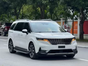 KIA CARNIVAL 3.5 2022 - 80.000KM