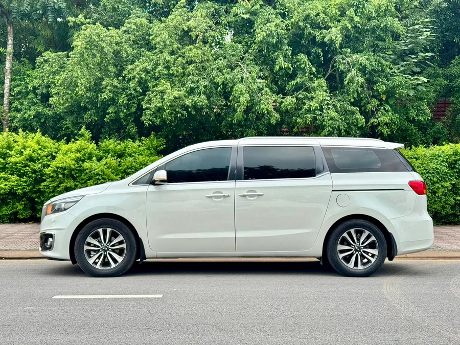 Kia sedona 2.2D ATH Sx 2017 Bản Full - Ảnh 5