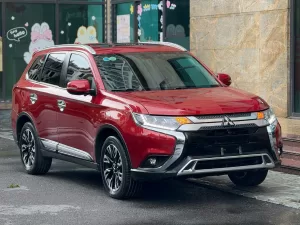 MITSUBISHI OUTLANDER 2.0 PREMIUM 2021 - 70.000KM